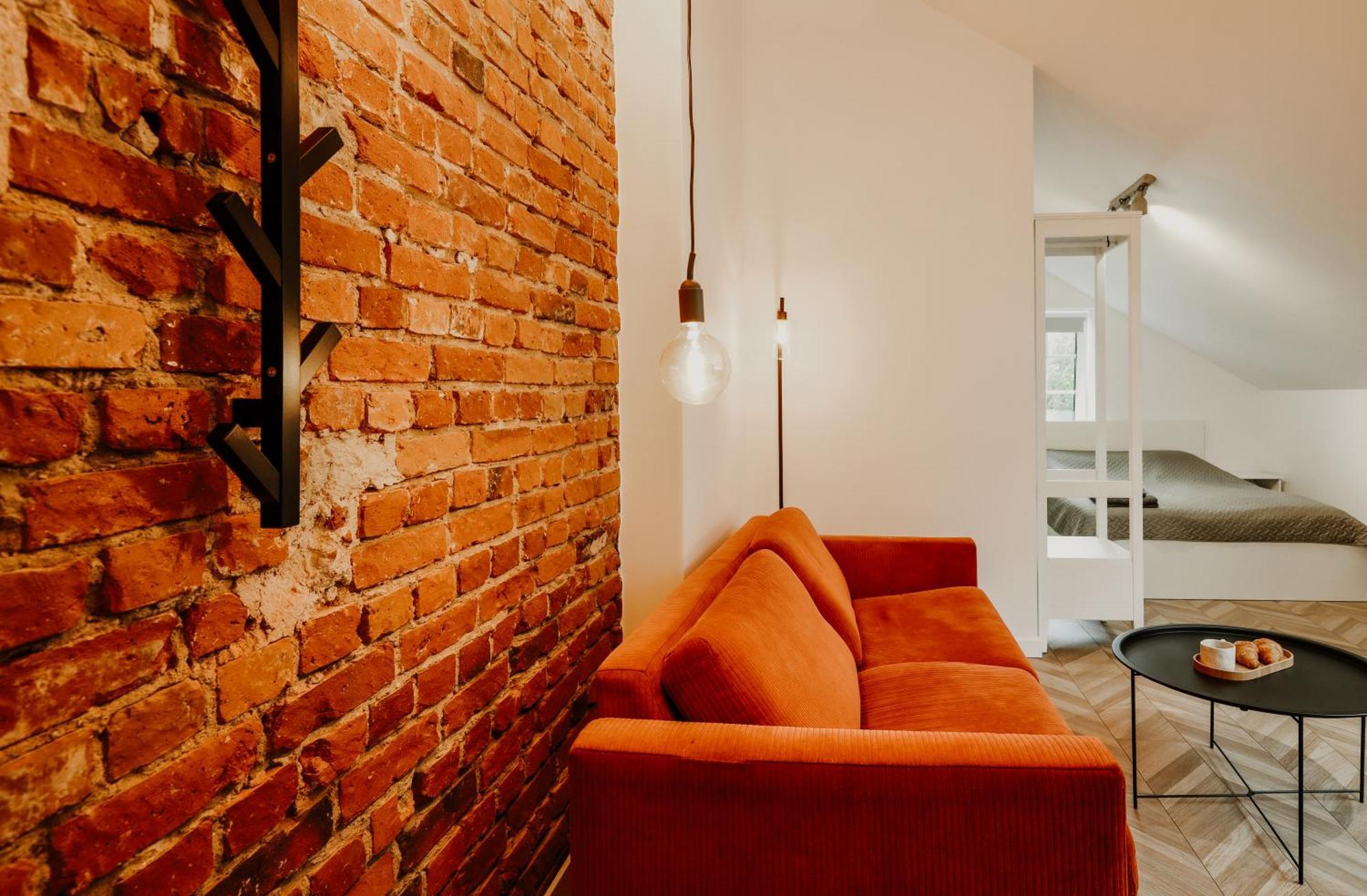 קלייפדה Old Brick Boutique Apartments מראה חיצוני תמונה