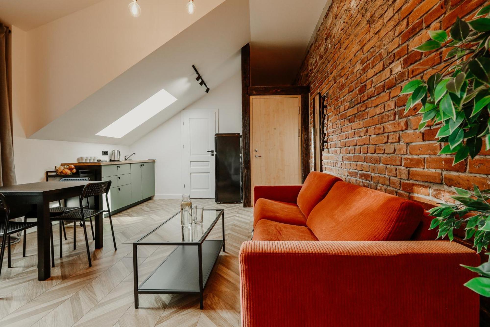 קלייפדה Old Brick Boutique Apartments מראה חיצוני תמונה