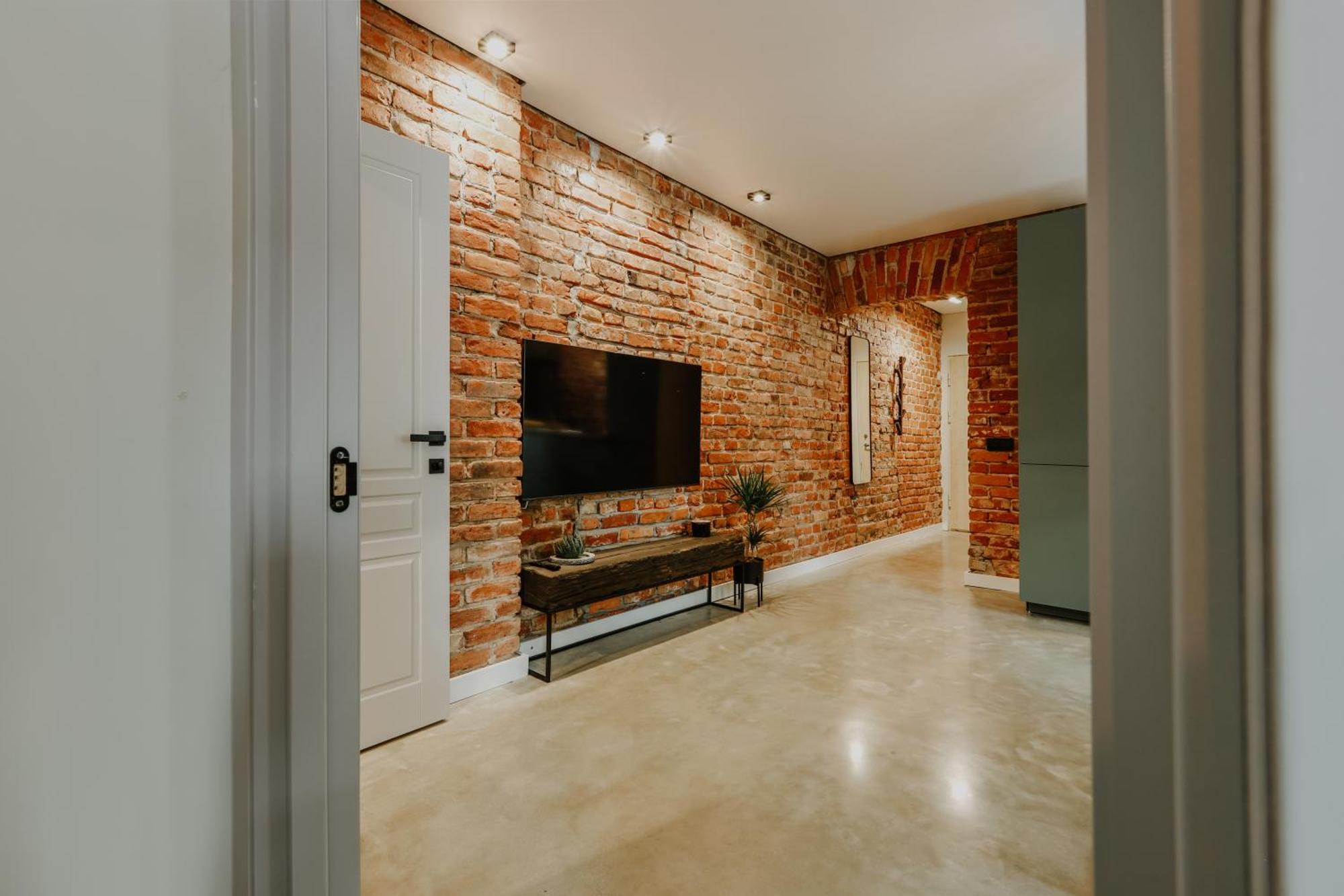 קלייפדה Old Brick Boutique Apartments מראה חיצוני תמונה