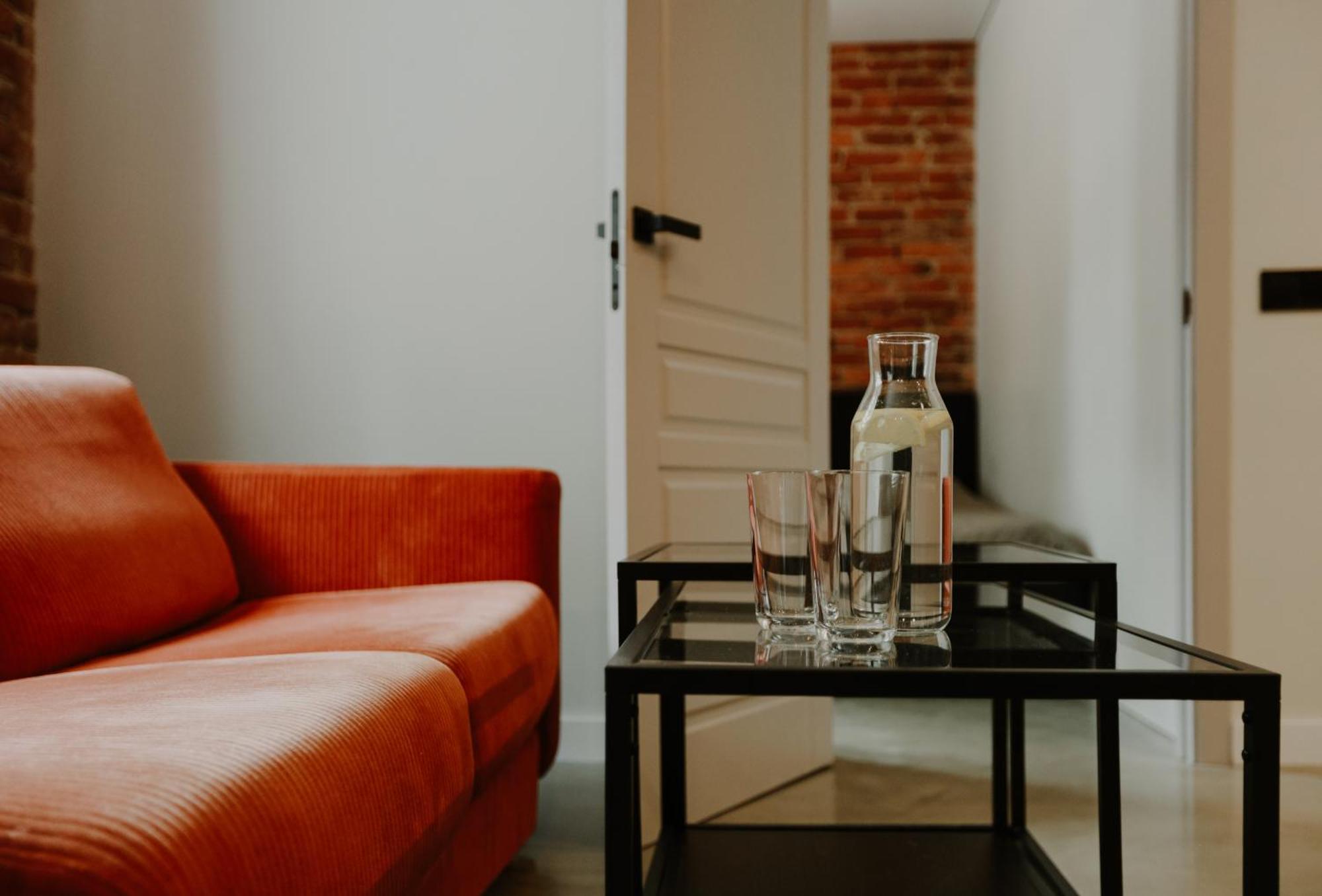 קלייפדה Old Brick Boutique Apartments מראה חיצוני תמונה